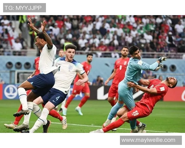 世界杯点评：北京羽毛球队在赛场上的速度与技巧完美结合的精彩表现