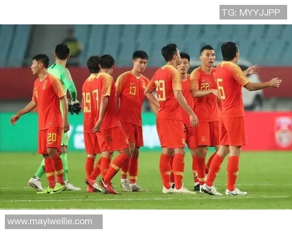 重庆篮球队与深圳篮球队赛后战术分析与复盘探讨 重庆篮球队与深圳篮球队赛后战术分析与复盘探讨